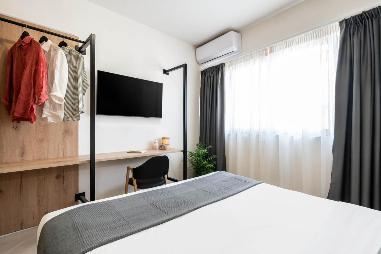 Aparthotel Koyo Atene Esterno foto