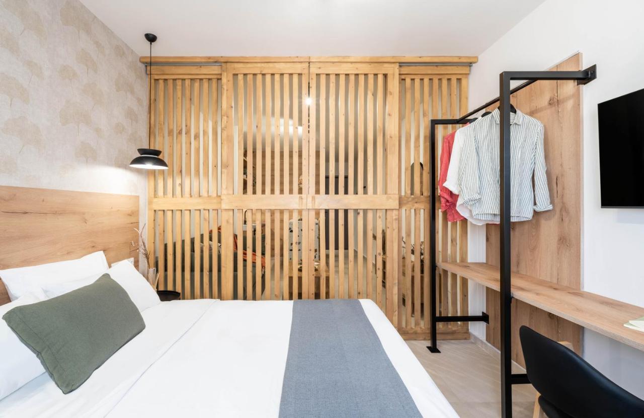 Aparthotel Koyo Atene Esterno foto
